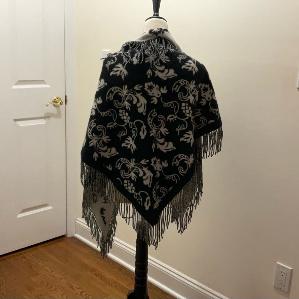 Beautiful Reversible Pashmina - image 2